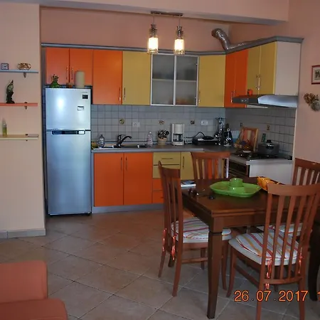 Arbi's Pool View Апартаменты