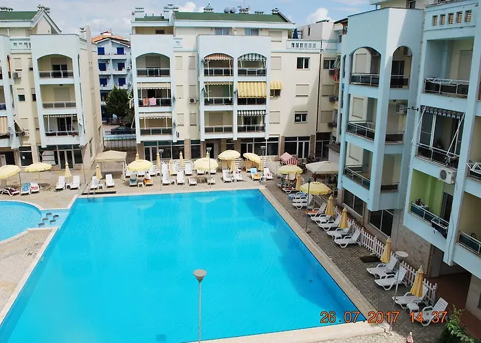 Arbi's Pool View * Golem (Tirana)